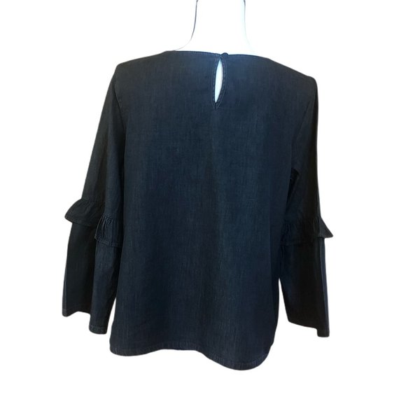 NWT Gap chambray shirt with bell sleeves - Picture 3 of 7